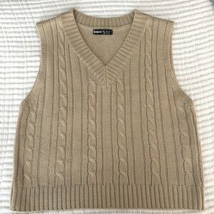 SHEIN V-Neck sweater vest